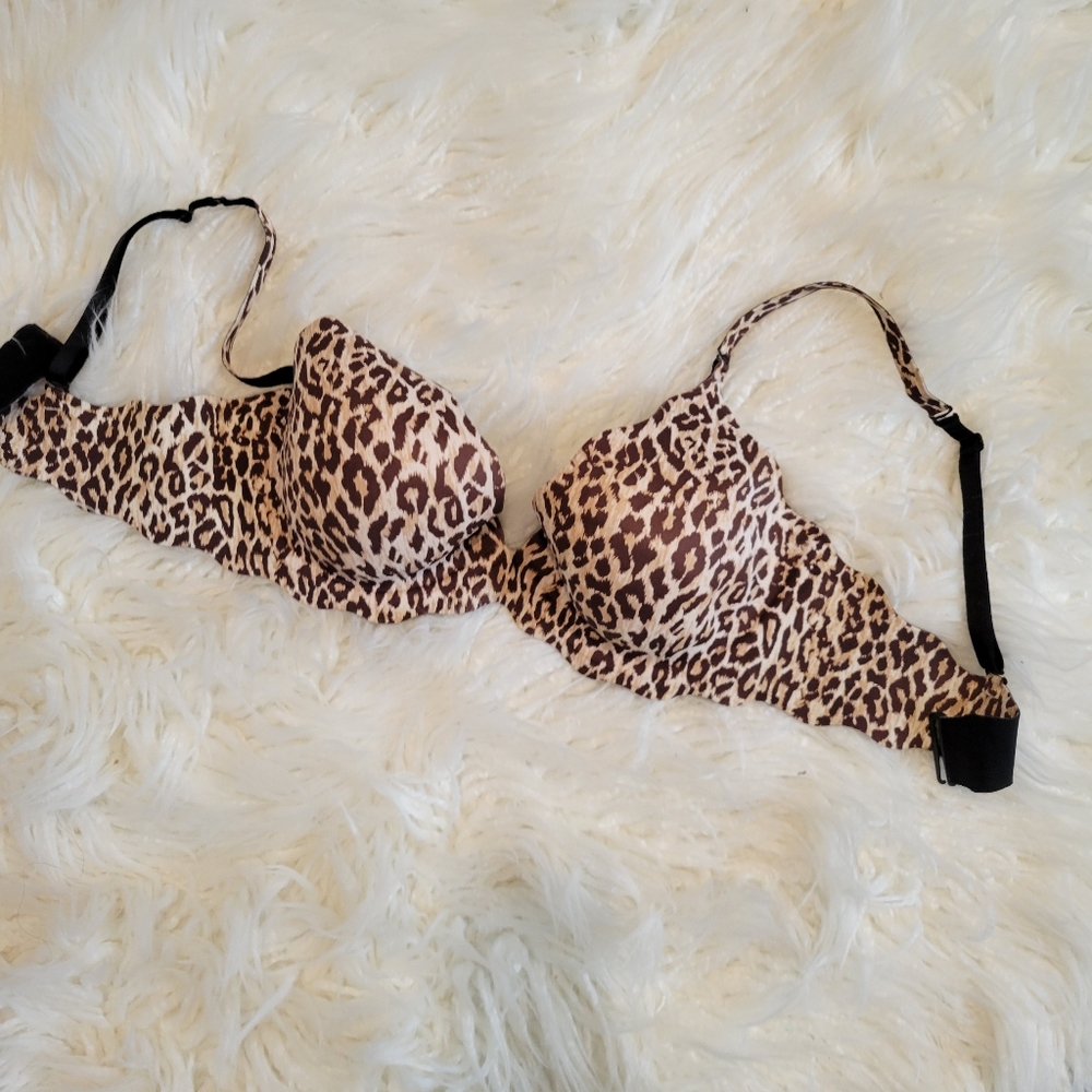 Victoria's Secret Wireless Bra in Animal Print